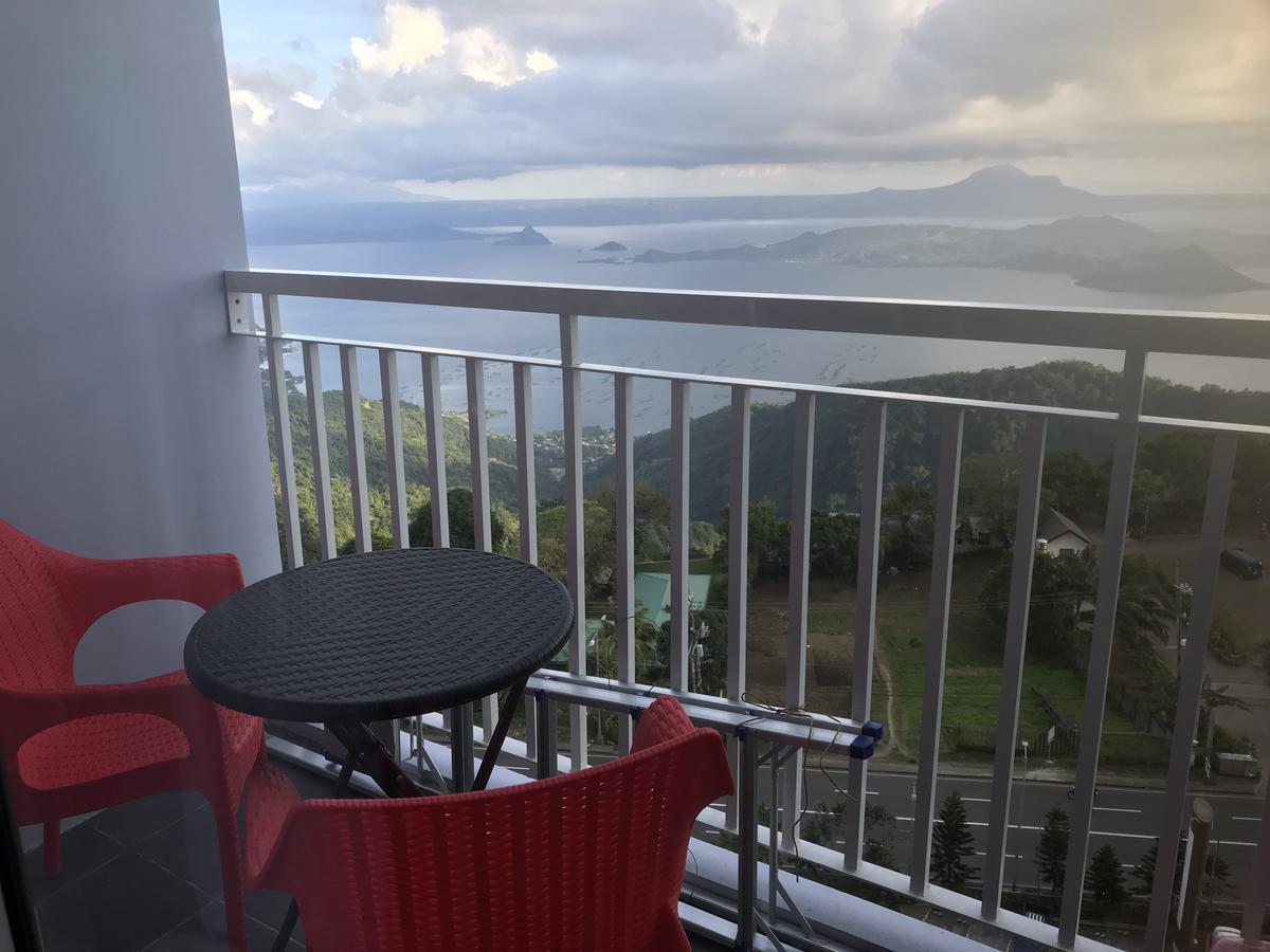 Holy Family Condo At Wind Residences,Tagaytay Tagaytay City Exteriör bild
